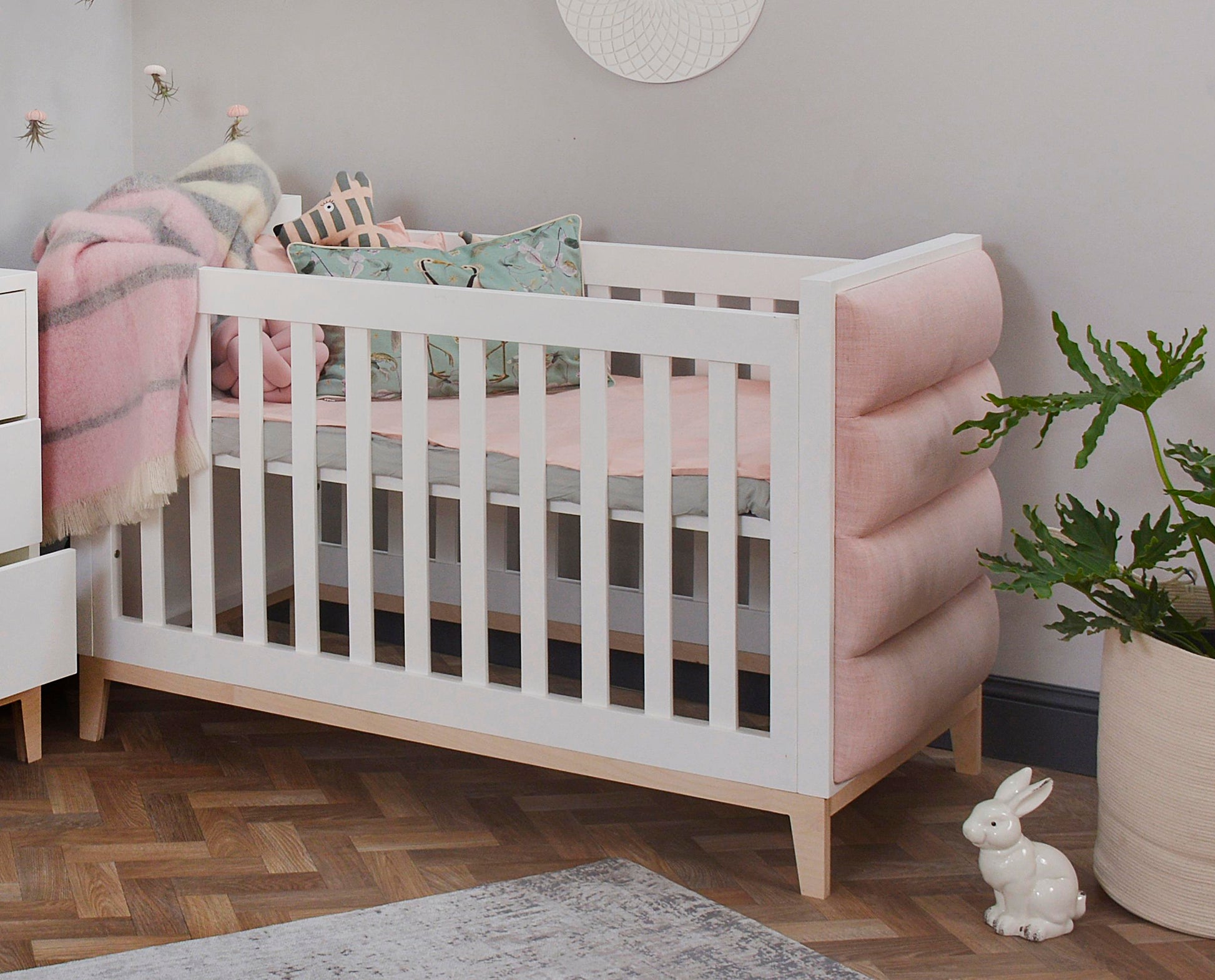 Ivy Cot - Basics Fabric - Elula Furniture